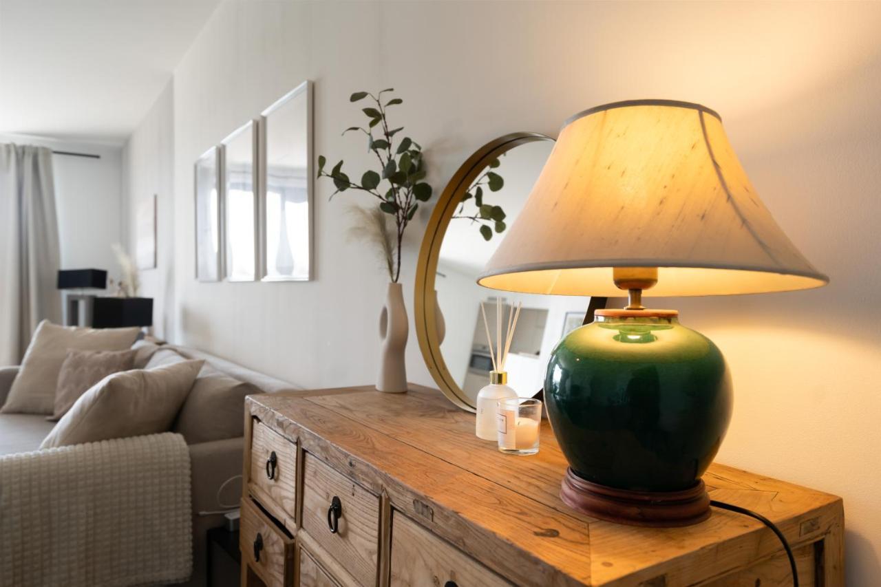 Shs Homes-Luxe Highrise, 2 Bedrooms, Kitchen, Free Parking, Stunning View, Large Tarrasse, Workspace Hasselt Exteriér fotografie